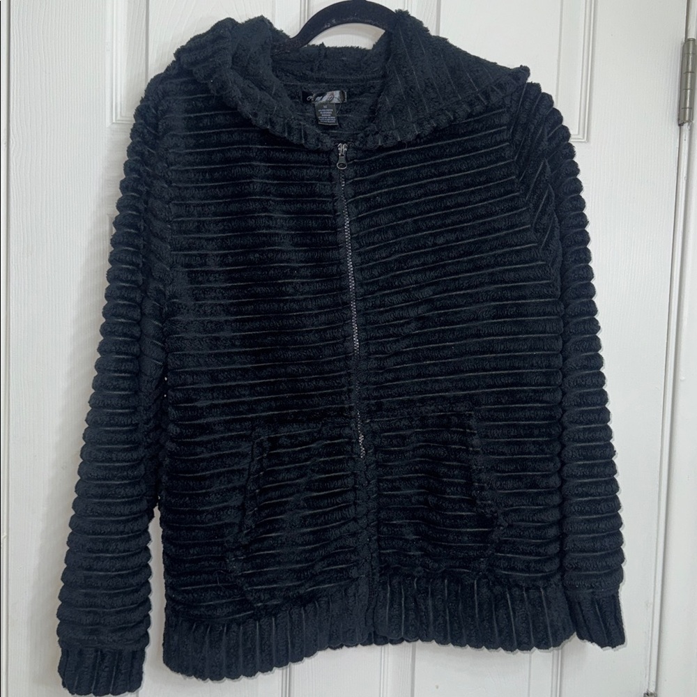 Black Textured Zip-Up Hoodie